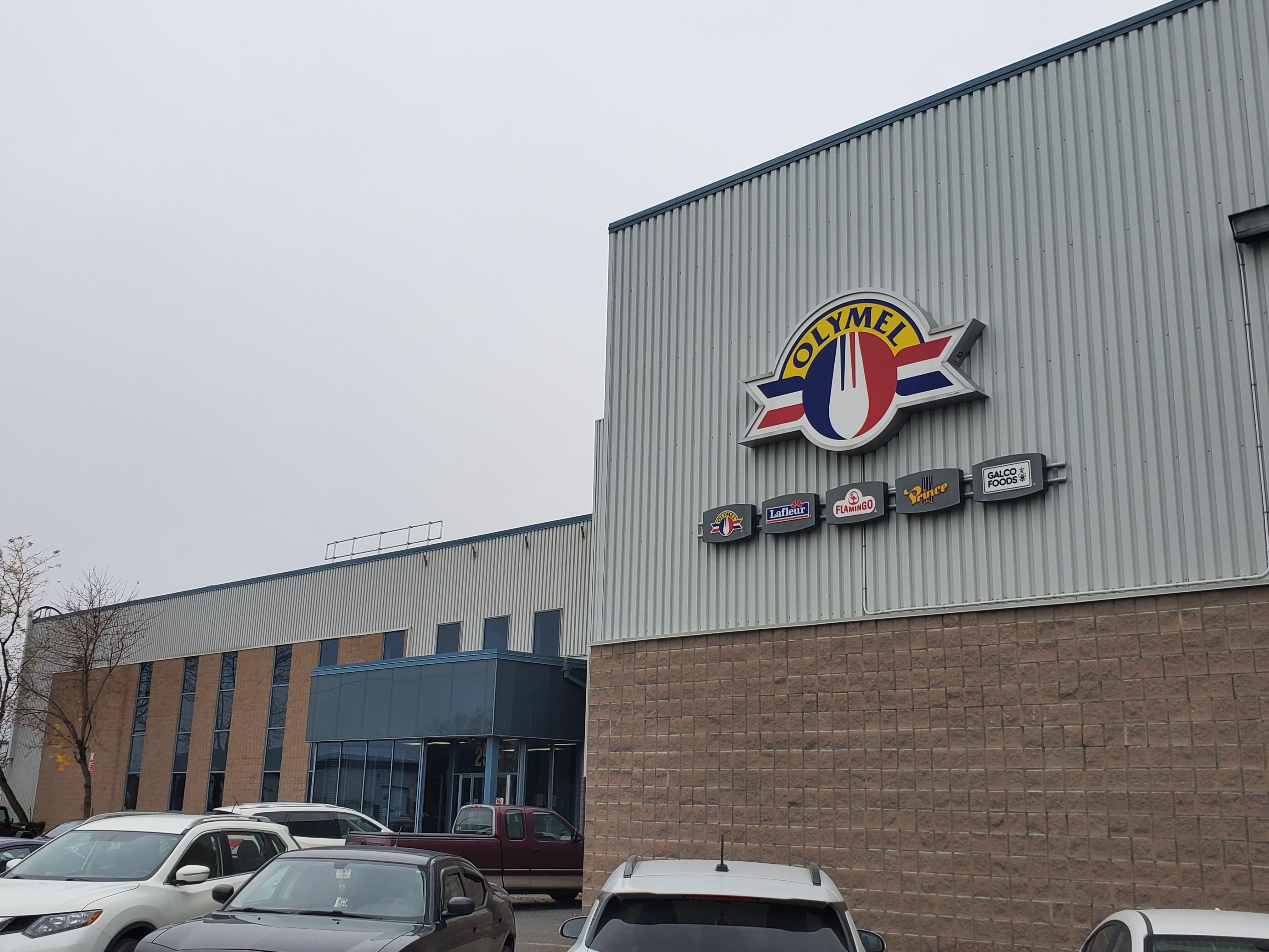 Cette usine de Drummondville priorise une protection antichute collective.